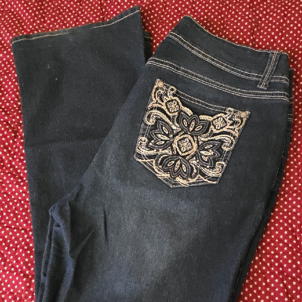 Faded Glory Blue Boot Cut Jeans with Ornate Stitching Size 14